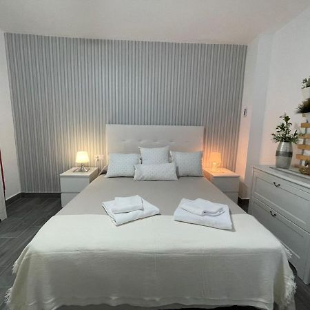 Irina Playa, Apartamentos Living Sur サンルーカル・デ・バラメダ エクステリア 写真